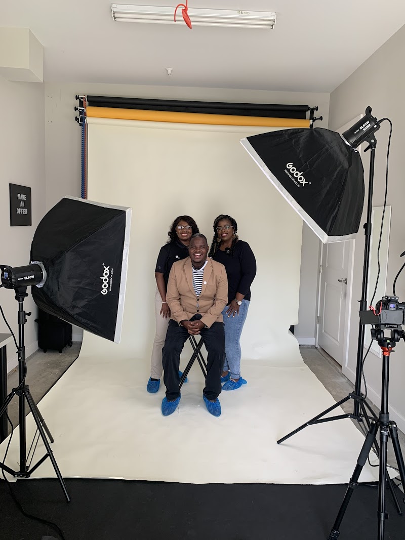 D&C Creative Services LLC