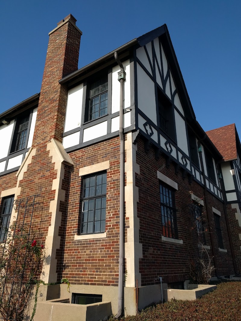 Demi & Cooper Advertising