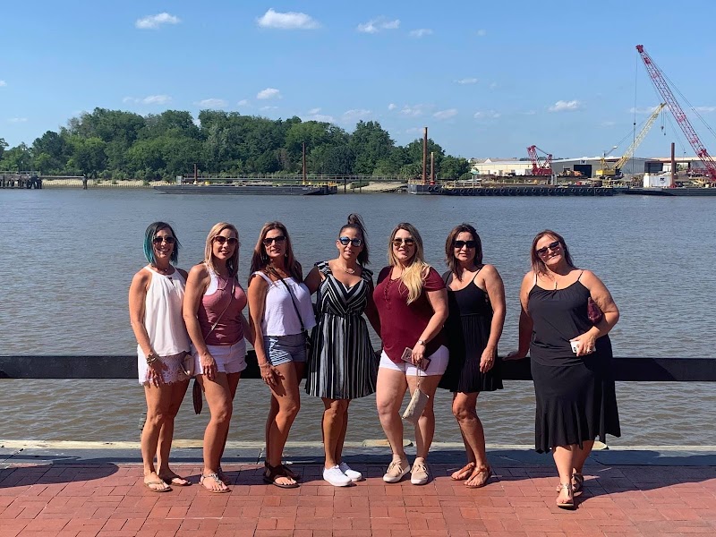 Go Digital With Donnia Marketing